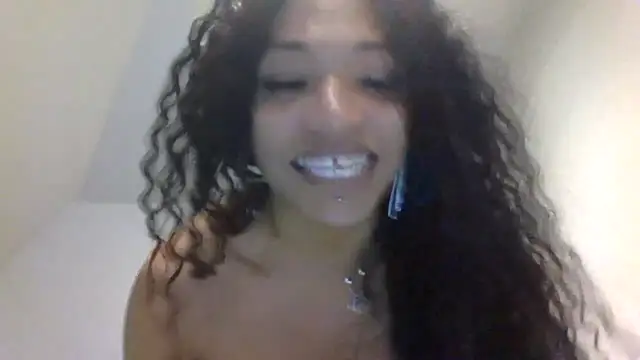 Loren4a Live Web Cam Show