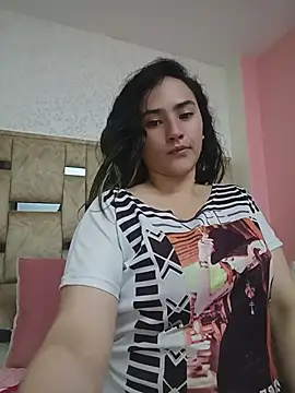 sophia_pink17 live cam on StripChat