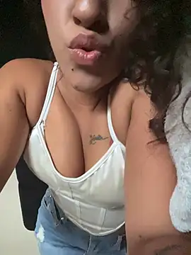 Amanda_Meyers live cam on StripChat