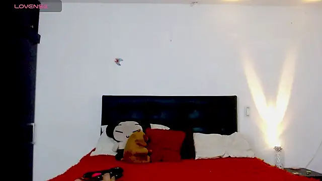 mussa_hott live cam on StripChat
