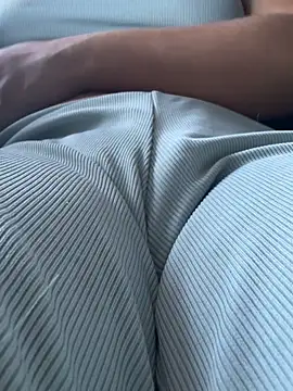 Pretty_Isadora webcam