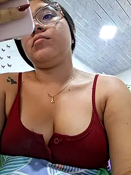 -VICKKY webcam