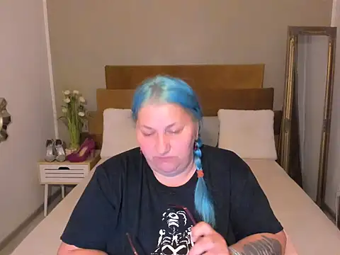 Sugarmommy_69X live cam on StripChat