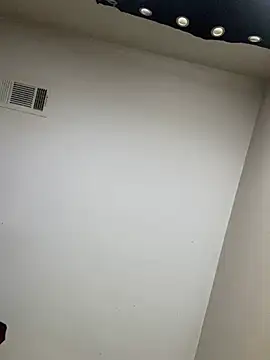 theprettysoles webcam