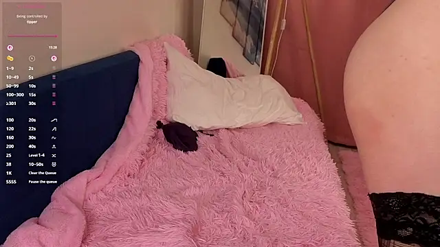 Mila_Lexy webcam