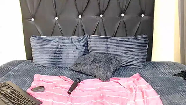 Lilbaby_lee22 webcam