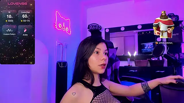 miss_kitty live cam on StripChat