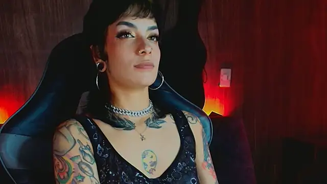 _mamush live cam on StripChat