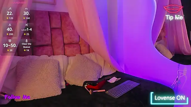 angelcherrypie live cam on StripChat
