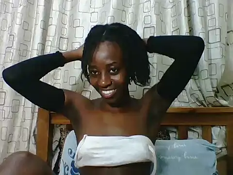 Darkpretty23 live cam on StripChat