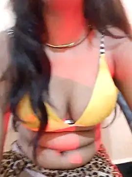 Sexy_Rossy9 live cam on StripChat