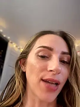 Dallyssxo_ live cam on StripChat