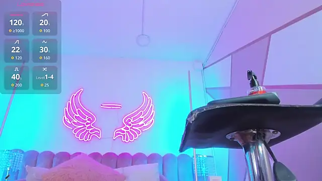alice_kingsley_ webcam