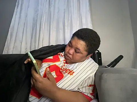 Sexybella-97 webcam