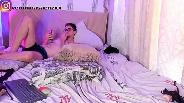 VeronicaSaenzx webcam