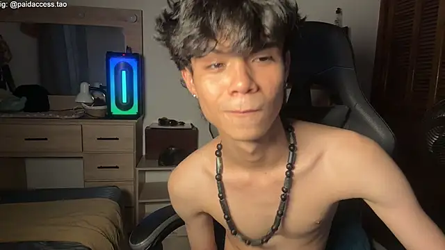 OopsAgain_ webcam