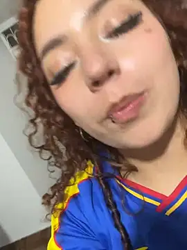 Blossom_Valery webcam