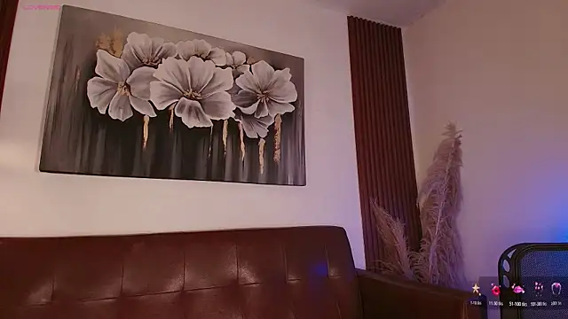 Hilaryebony_ webcam