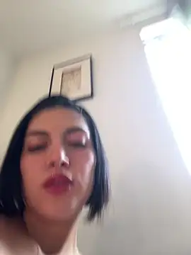 SeleneHale webcam