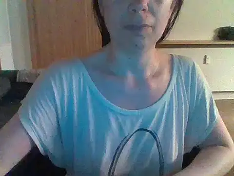 Lina_Belge webcam