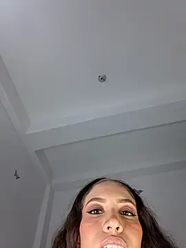 aurelialux - Aurelialux's free webcam - UK Sex Cams