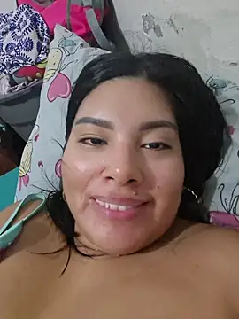 steisy325 (F young) - Montar dildo