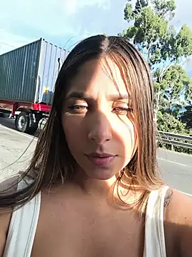 catalina_ramos (F young) - flashing tits on the highway