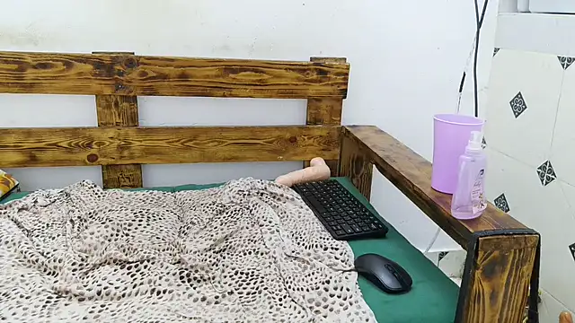 bree_libra - Bree_libra's free webcam - UK Sex Cams