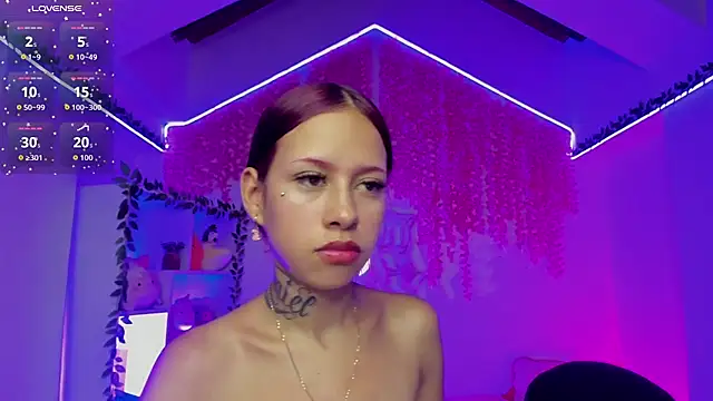 cat_kitty18_ webcam