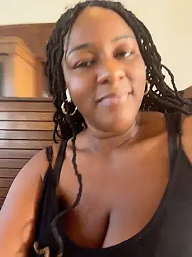 GirthGoddessCoco webcam
