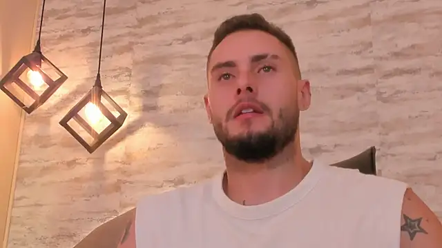 dominic_de_luca webcam