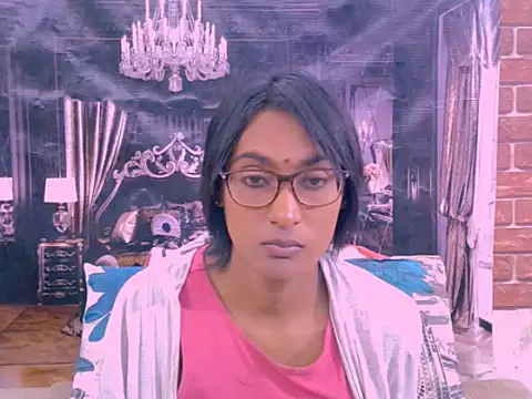 IndianRebel4u2Luv webcam
