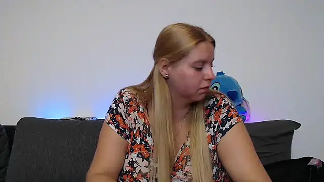 Mia_lou05 webcam