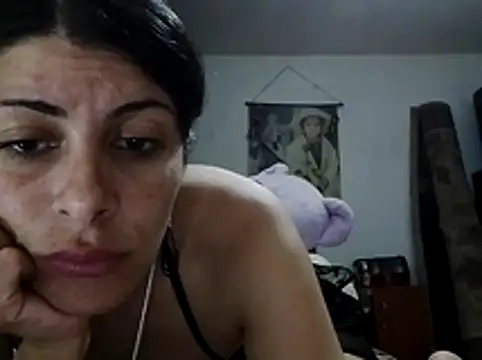 tefutbin3 live cam on StripChat