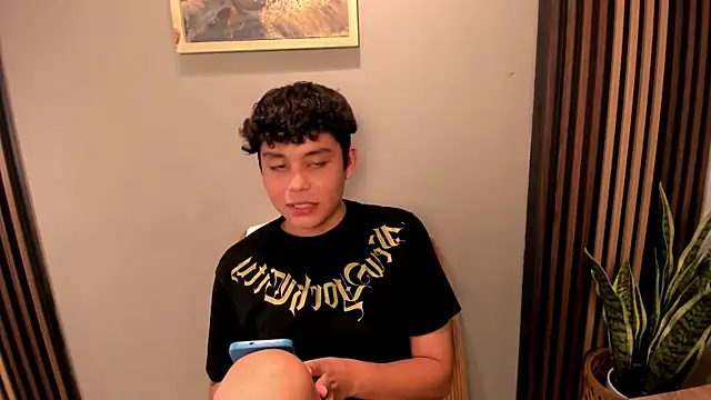 Nathanbelll Live Web Cam Show