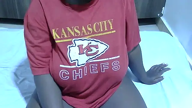 RawHoneyXO_ live cam on StripChat