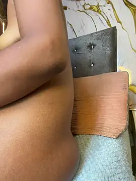 Romiinajackson live cam on StripChat