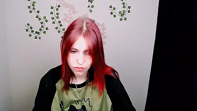 GuessMe___ live cam on StripChat