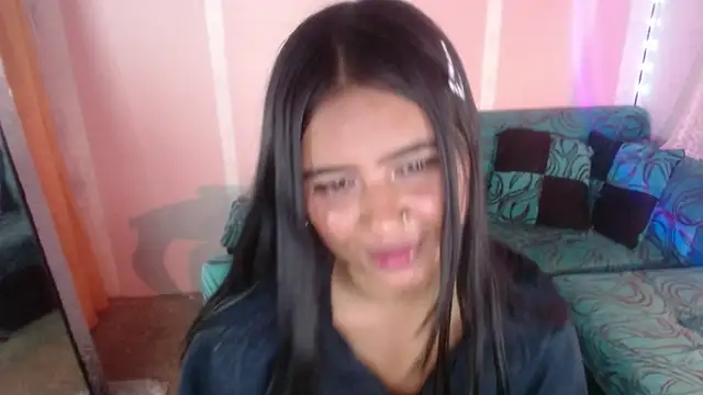 sweet_susy222 live cam on StripChat