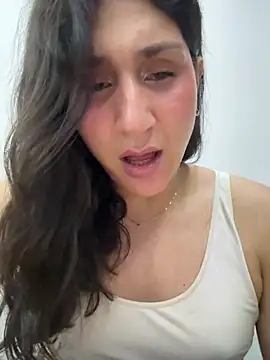 AryloverX live cam on StripChat