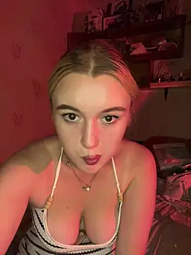 lyalyalii - Lyalyalii's free webcam - UK Sex Cams