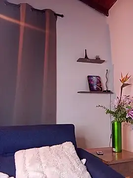 luna_valen webcam