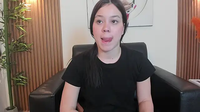 Emily_Frostt webcam