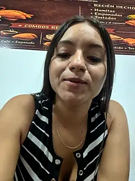 DulceCaroX webcam