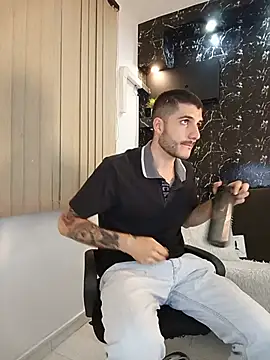 Rafael_Mendezz Live Web Cam Show