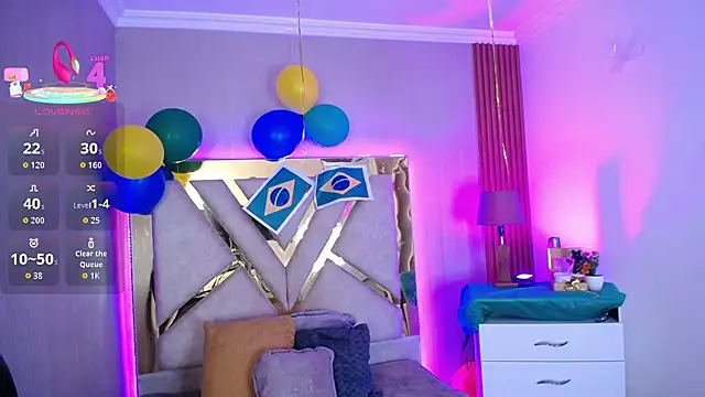 Charlotte_miles Live Web Cam Show