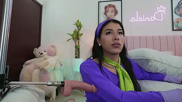 dani_parker_ live sex cam