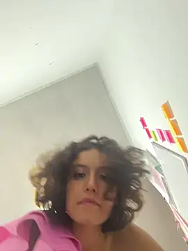 TamaraMera webcam