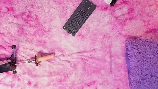 Lolalewis777 webcam