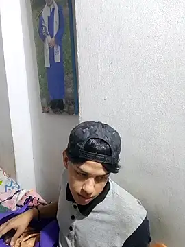 Top_and_bottom webcam